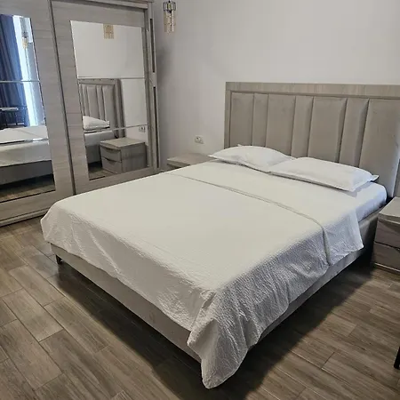 Tomis 303 Апартаменты *